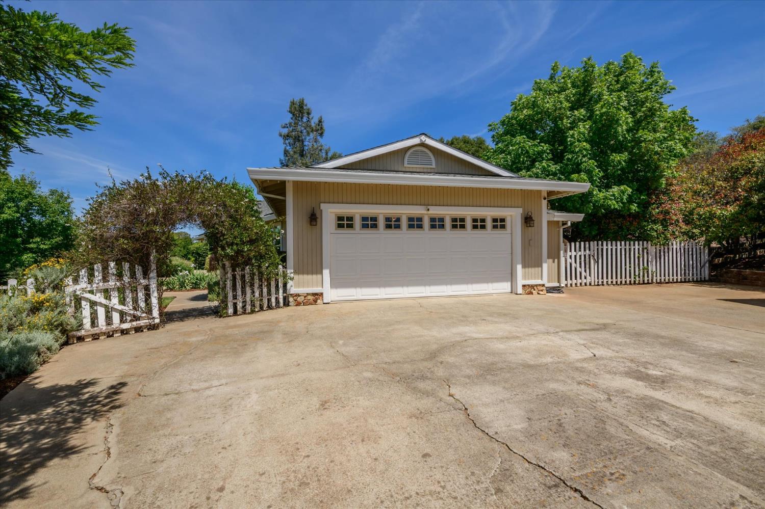 1601 Velvet Horn Lane Rescue, CA 95672 - Photo 36 of 71