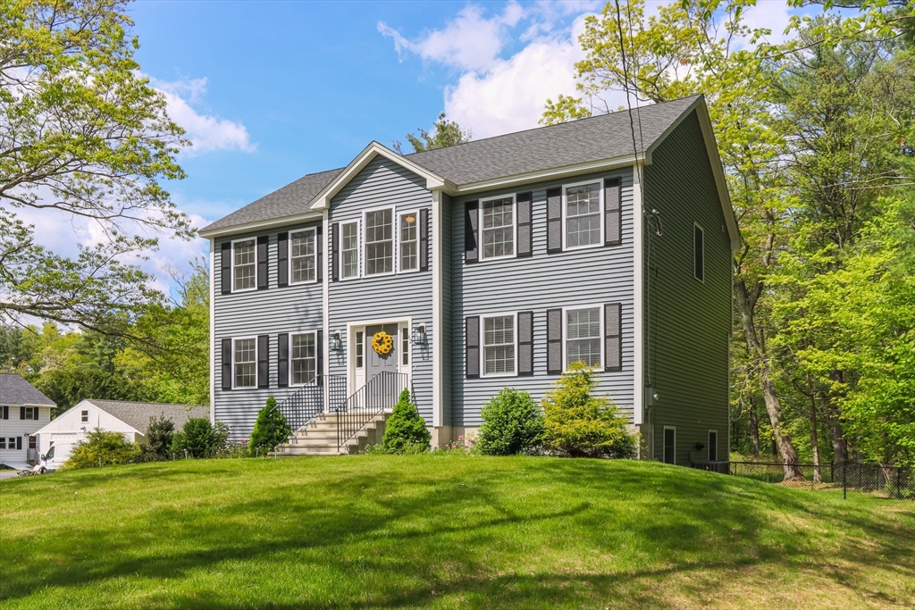 62 Gratuity Road Groton, MA 01450 - Photo 3 of 35 Gallery Image 3