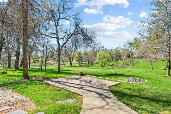 $498,000 | 20140 Redwood Drive, Foresthill, CA 95631