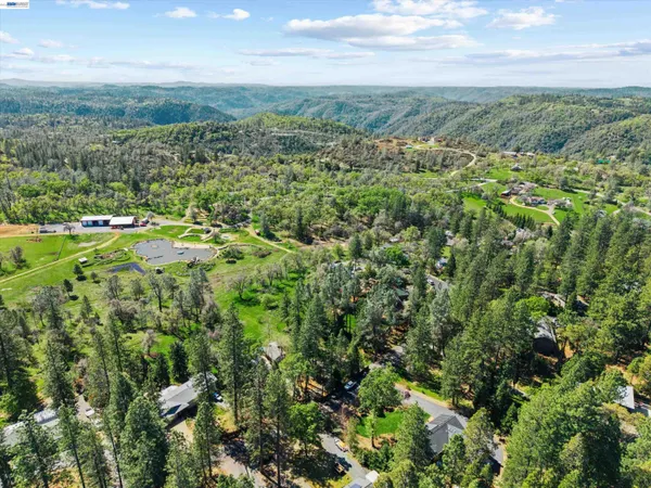 $498,000 | 20140 Redwood Drive, Foresthill, CA 95631