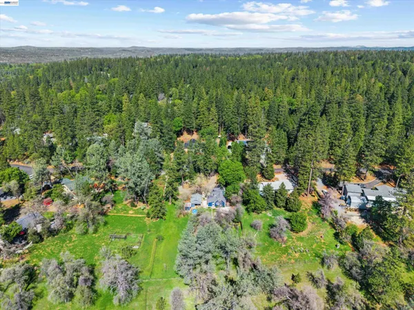 $498,000 | 20140 Redwood Drive, Foresthill, CA 95631