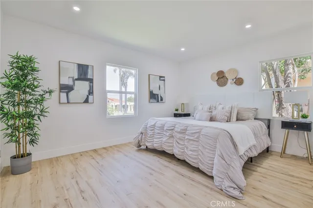 $2,299,900 | 204 VÃa Colusa, Redondo Beach, CA 90277