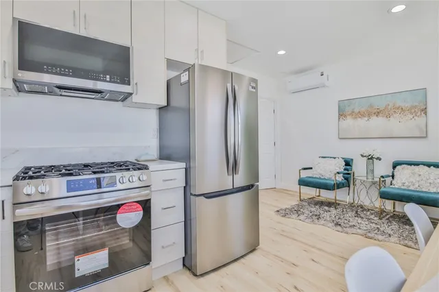 $2,299,900 | 204 VÃa Colusa, Redondo Beach, CA 90277