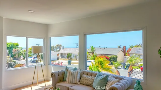 $2,299,900 | 204 VÃa Colusa, Redondo Beach, CA 90277