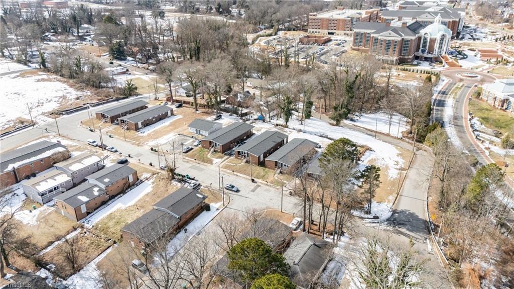 511 Saunders Place, Unit A & B High Point, NC 27260 - Photo 26 of 29 Aerial view of the neighborhood.