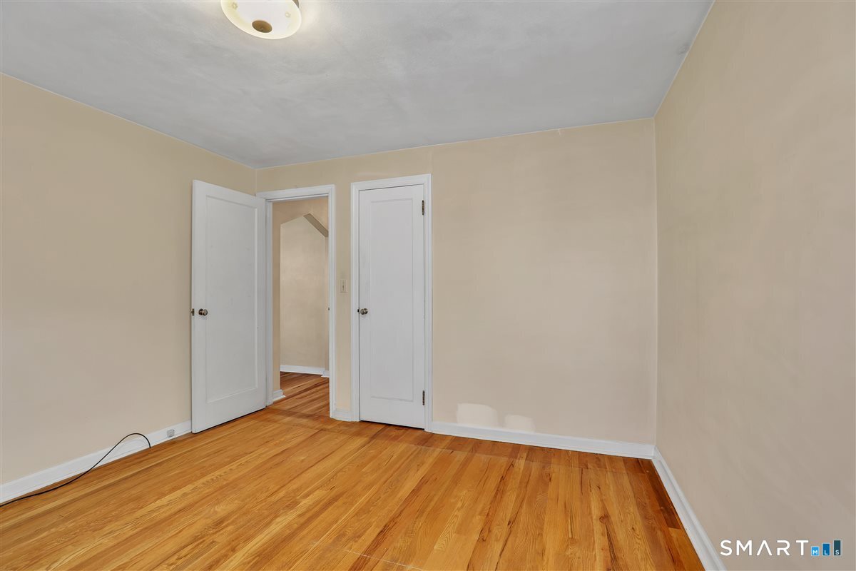 64 Bretton Road Manchester, CT 06042 - Photo 16 of 30