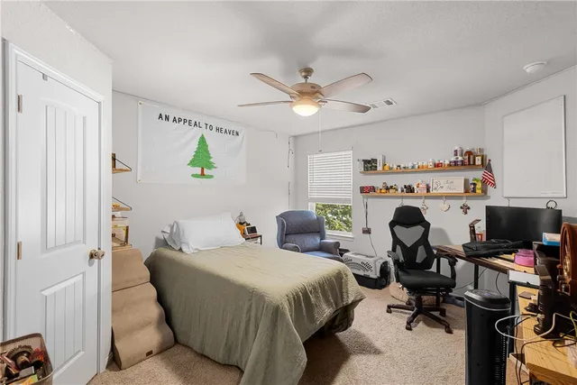 $299,899 | 975 Harper Lane, Bryan, TX 77803