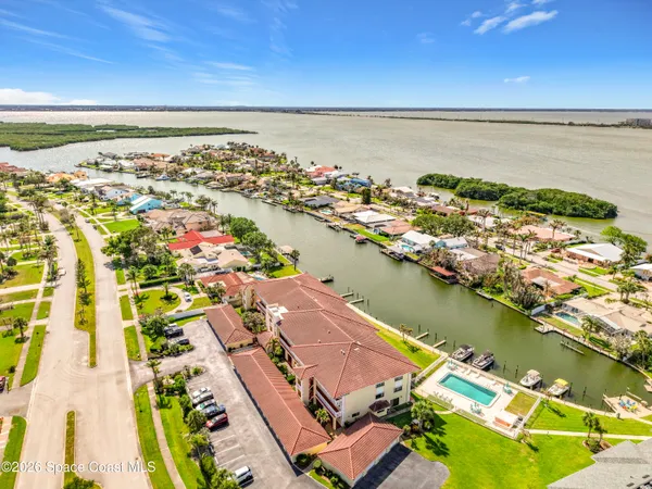 $3,400 | 300 South Banana River Boulevard, Unit 205, Cocoa Beach, FL 32931
