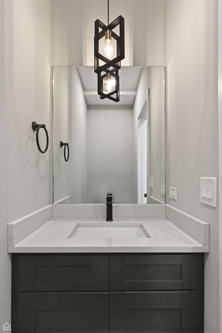 2718 Budd Street River Grove, IL 60171 - Photo 123 of 145