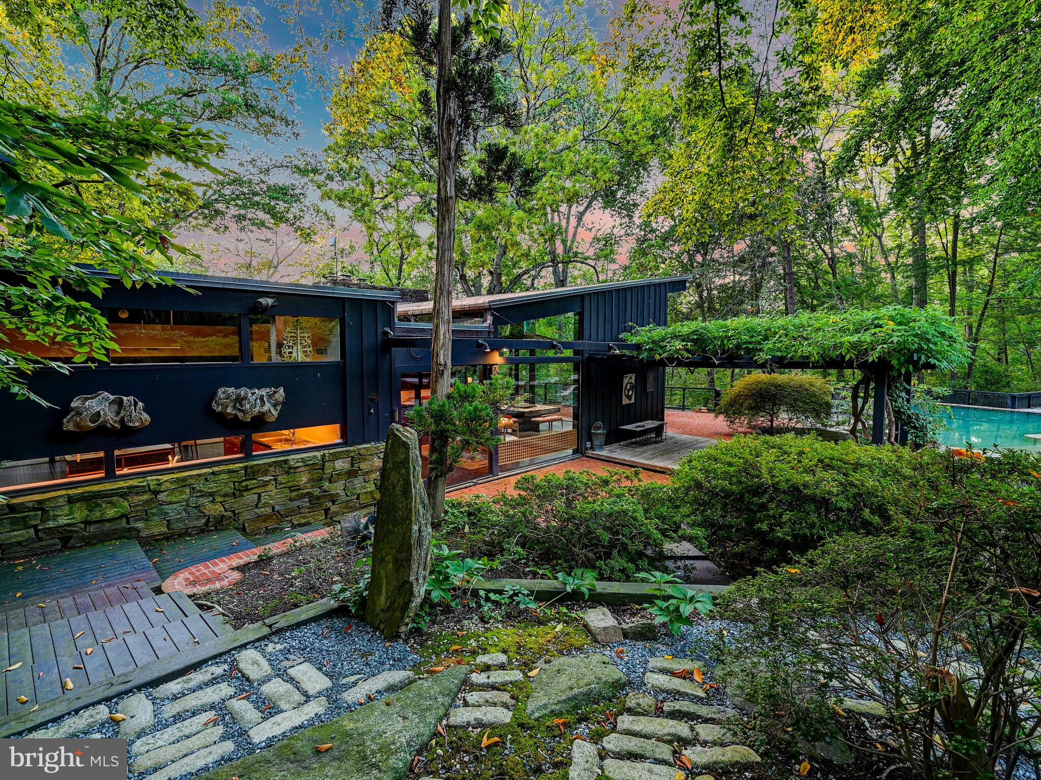 2301 Cross Country Boulevard Baltimore, MD 21209 - Photo 8 of 40