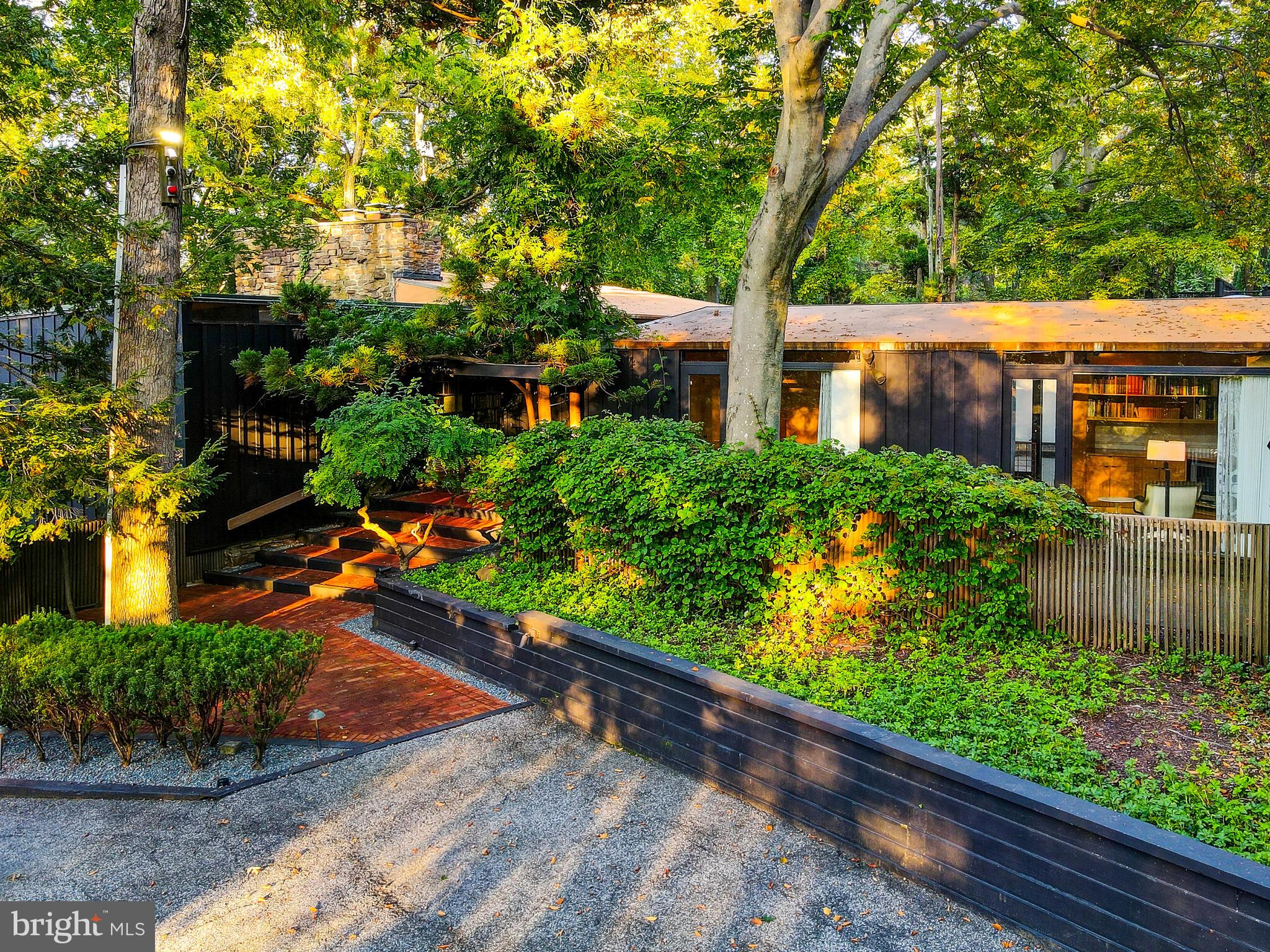 2301 Cross Country Boulevard Baltimore, MD 21209 - Photo 9 of 40