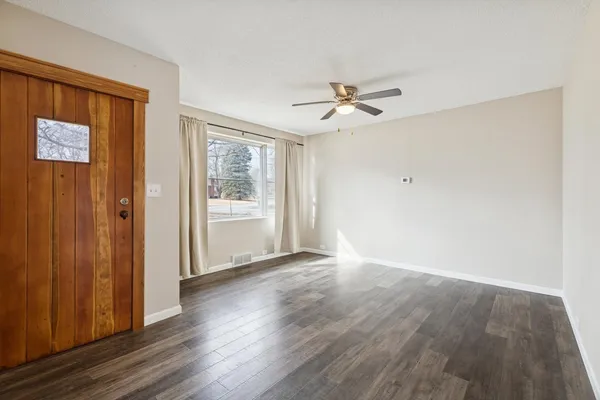 $185,000 | 3808 15th Street, Moline, IL 61265