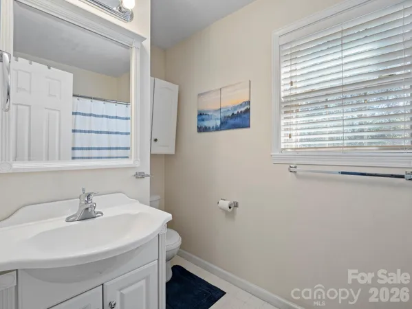 $699,000 | 137 Weaver Court, Lake Lure, NC 28746