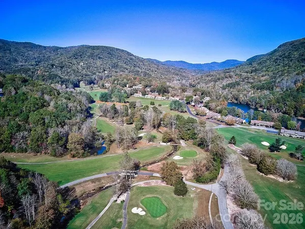 $699,000 | 137 Weaver Court, Lake Lure, NC 28746