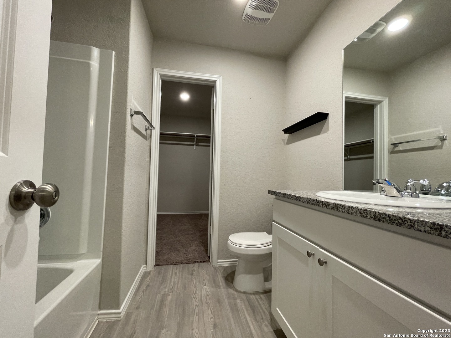 418 Ambush Ridge San Antonio, TX 78220 - Photo 11 of 24