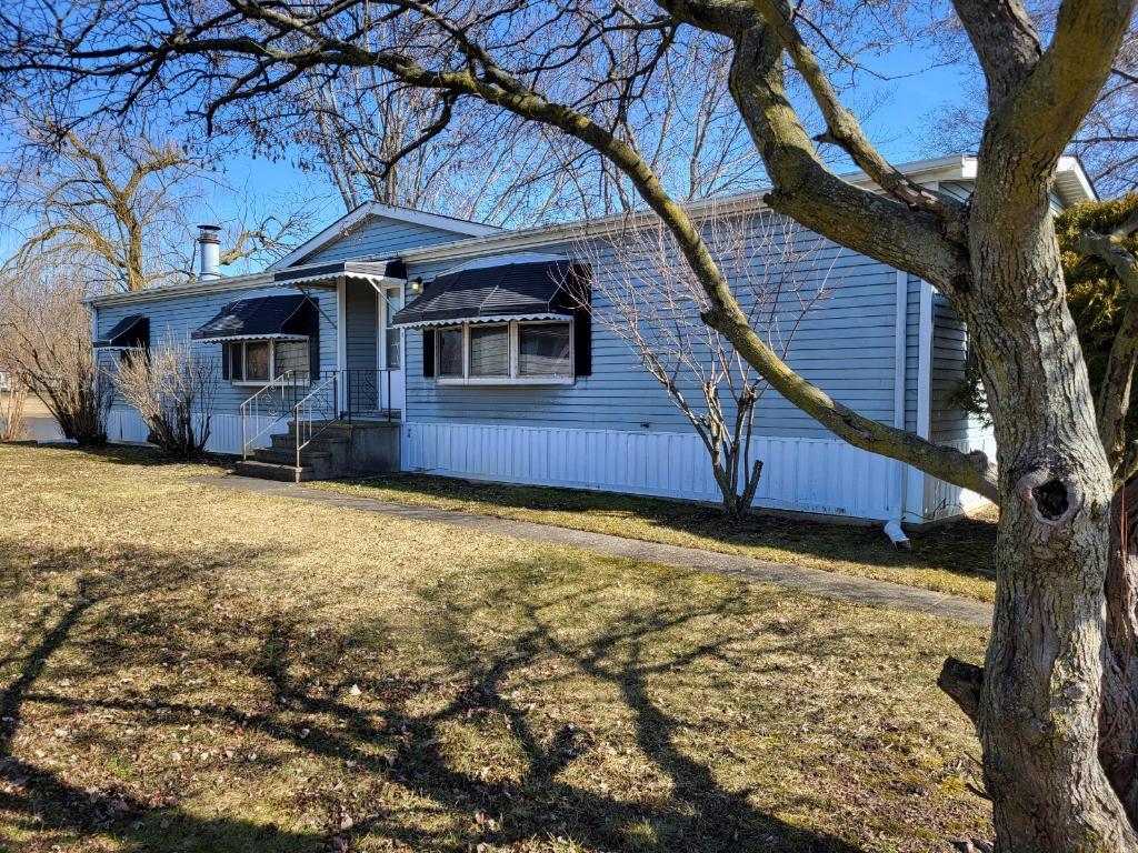 577 Huntsbridge Road Matteson, IL 60443 - Photo 1 of 18 Gallery Image 1