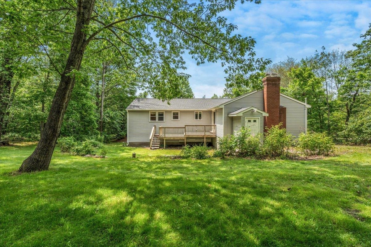 426 Mammoth Road Londonderry, NH 03053 - Photo 41 of 56