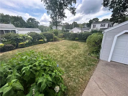 $3,000 | 81 Ballston Avenue, Pawtucket, RI 02861