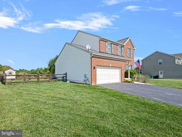 $419,900 | 70 Ashfield Court, Smyrna, DE 19977