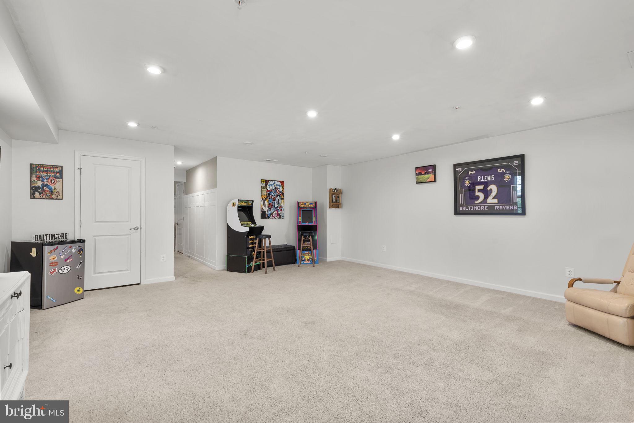 1849 Wind Gate Road Baltimore, MD 21227 - Photo 36 of 45
