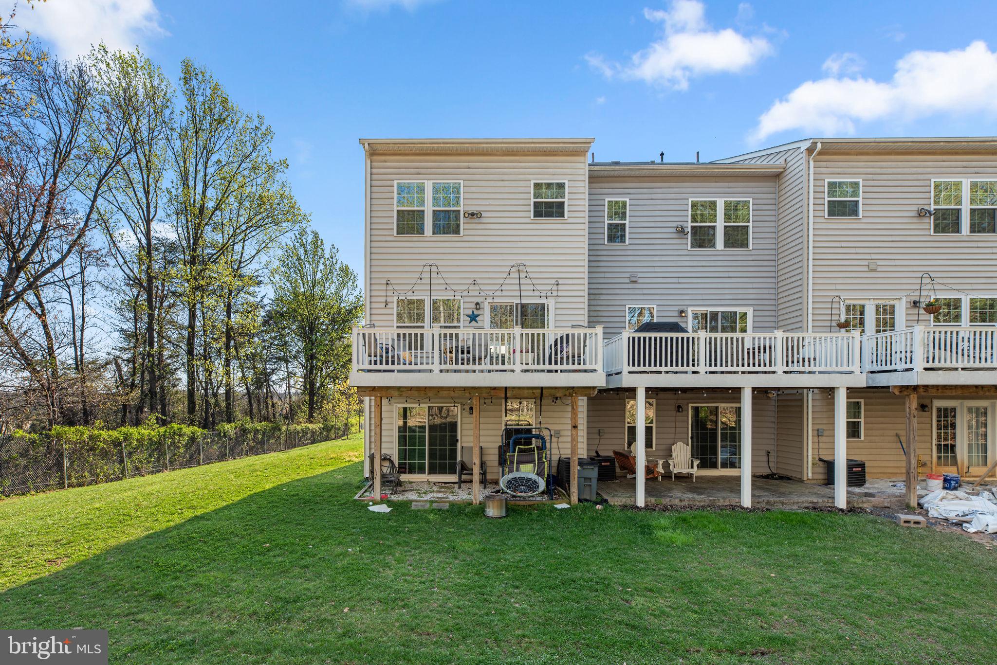 1849 Wind Gate Road Baltimore, MD 21227 - Photo 41 of 45
