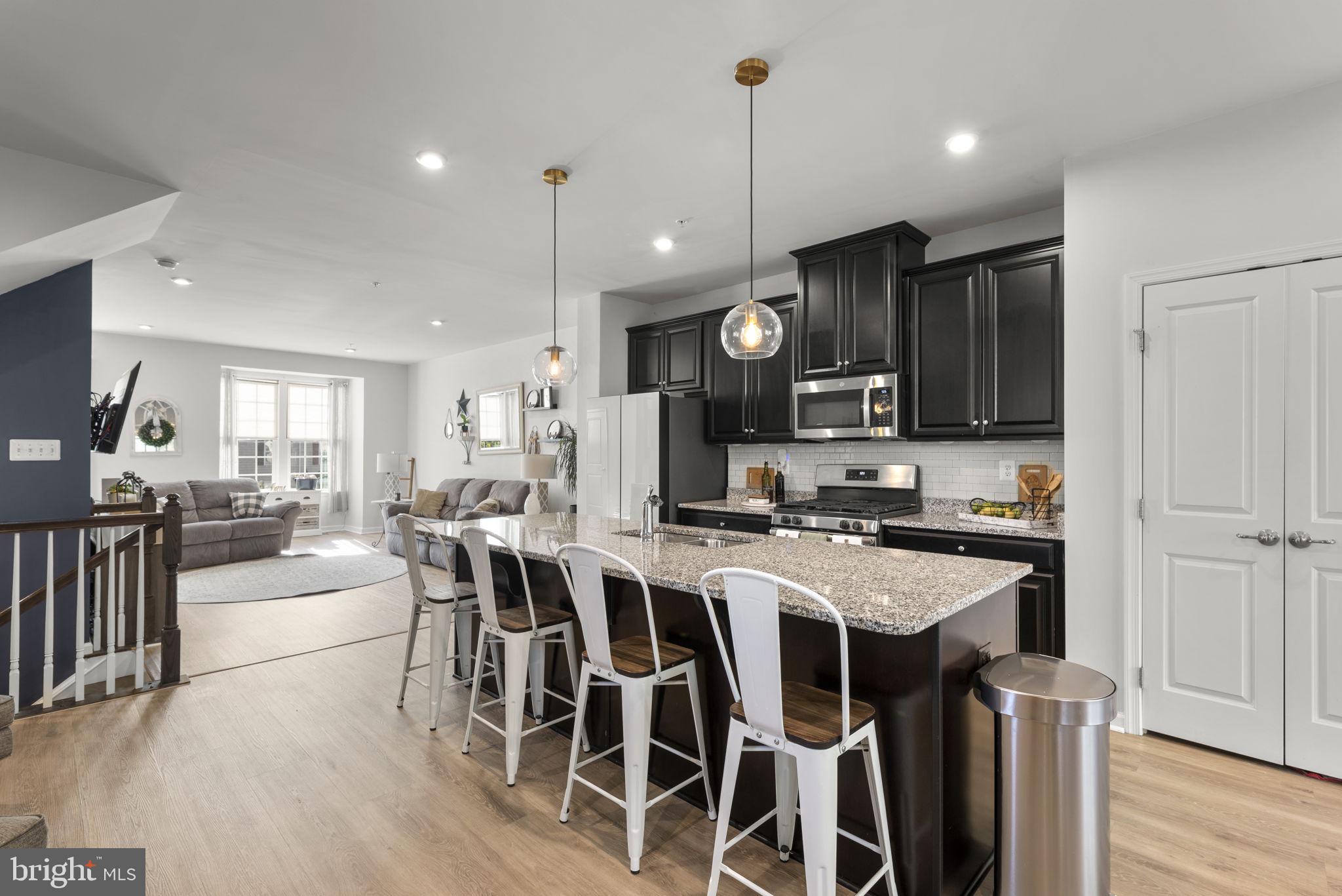 1849 Wind Gate Road Baltimore, MD 21227 - Photo 10 of 45