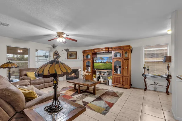 $280,000 | 1130 Fairlane Square, Channelview, TX 77530