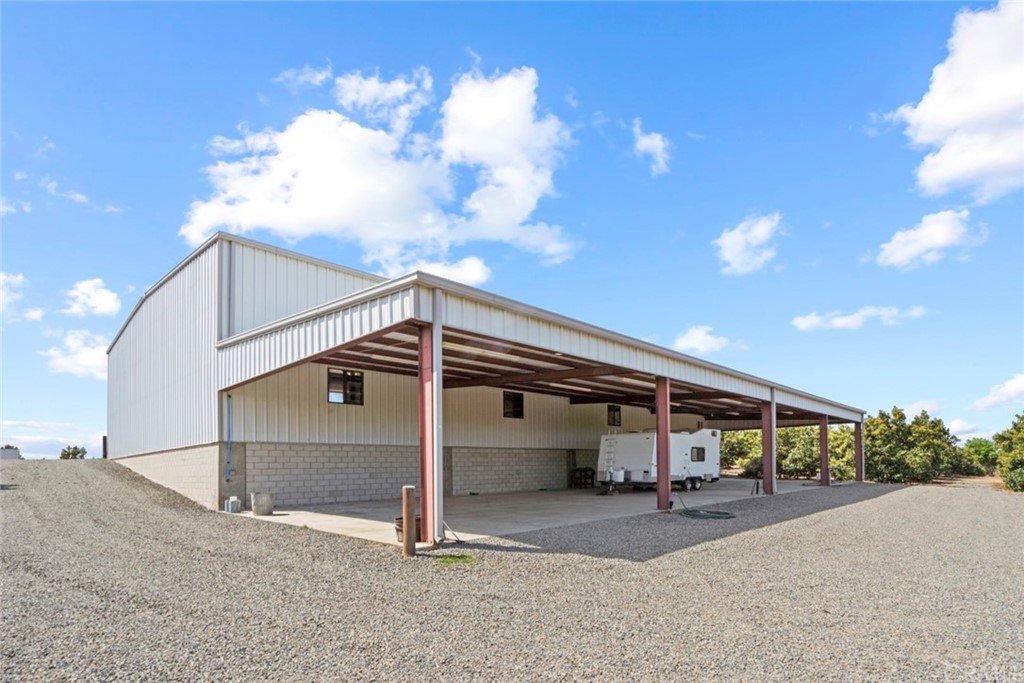 17850 Vista Del Lago Drive Riverside, CA 92503 - Photo 11 of 43