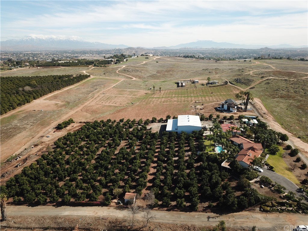 17850 Vista Del Lago Drive Riverside, CA 92503 - Photo 30 of 43 a view of a lake with a city