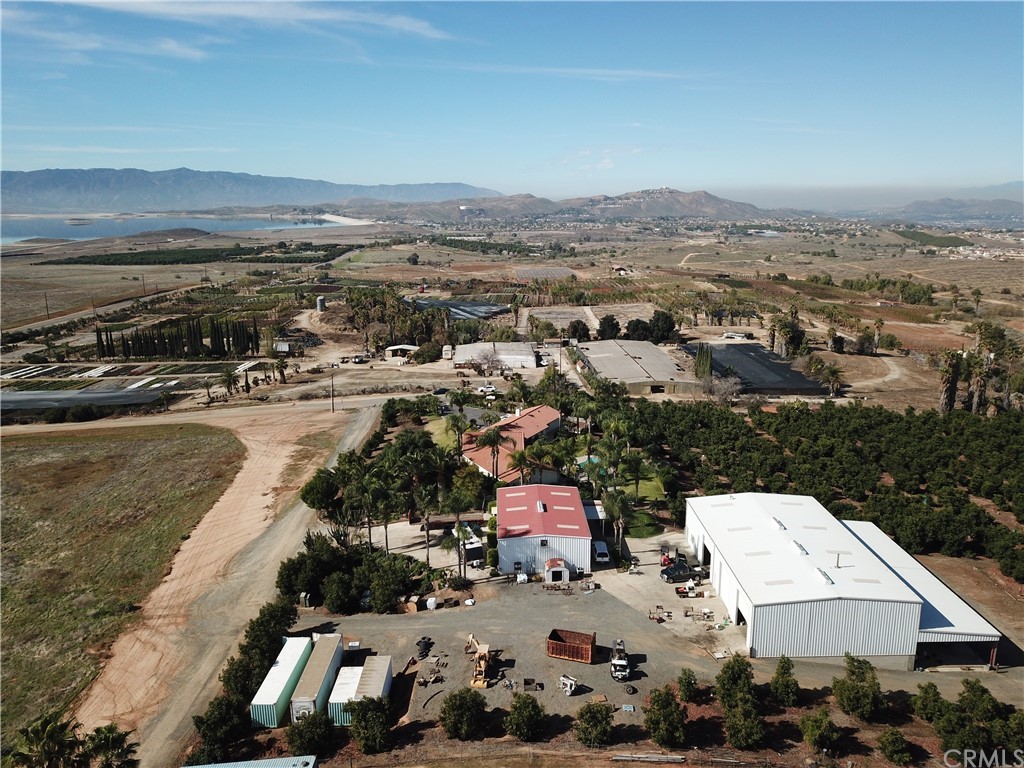 17850 Vista Del Lago Drive Riverside, CA 92503 - Photo 38 of 43