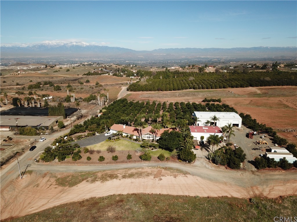 17850 Vista Del Lago Drive Riverside, CA 92503 - Photo 41 of 43 a view of a city