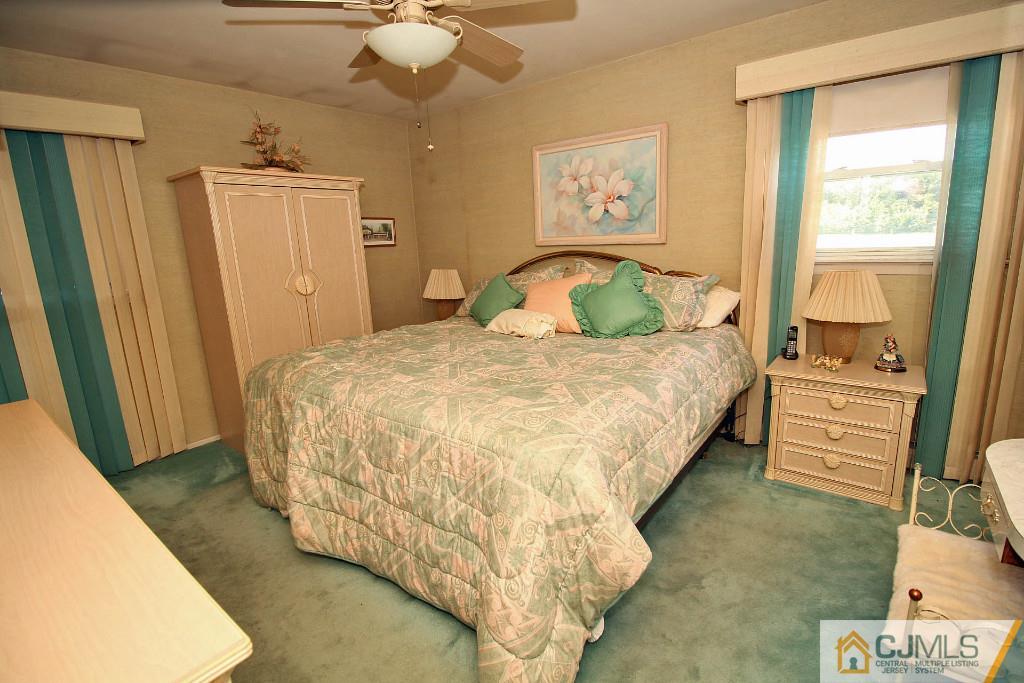 212 Winding Road Iselin, NJ 08830 - Photo 17 of 25 Gallery Image 17
