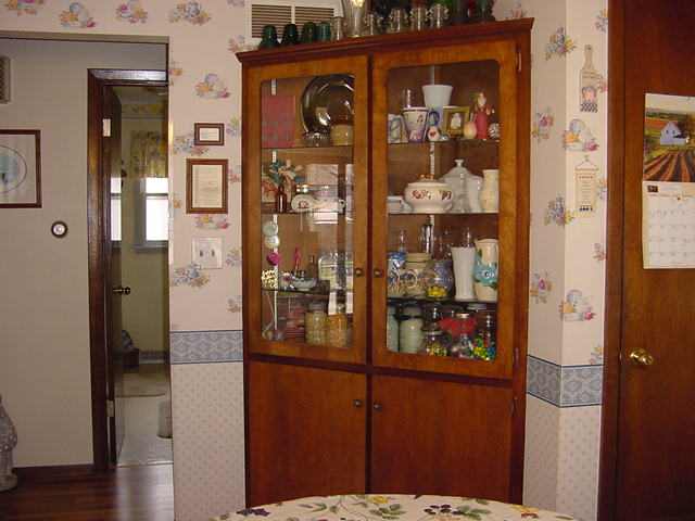 3524 Rockingham Road Davenport, IA 52802 - Photo 5 of 9 Gallery Image 5
