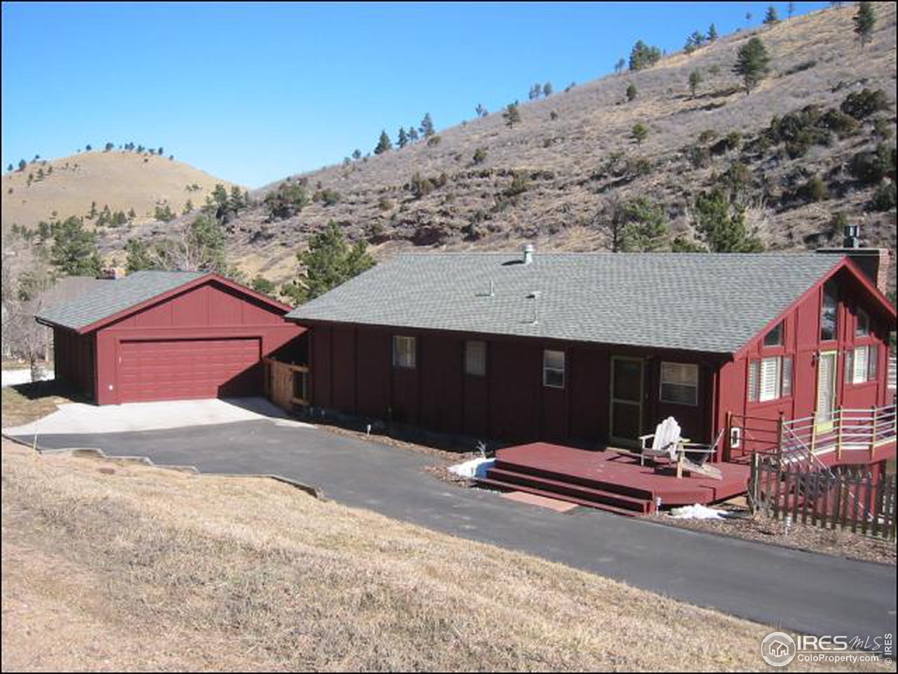 7140 Olde Stage Road Boulder, CO 80302 - Photo 12 of 12 a wooden bench sitting in the middle of a building