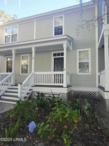 $2,200 | 1105 13th Street, Unit B, Port Royal, SC 29935