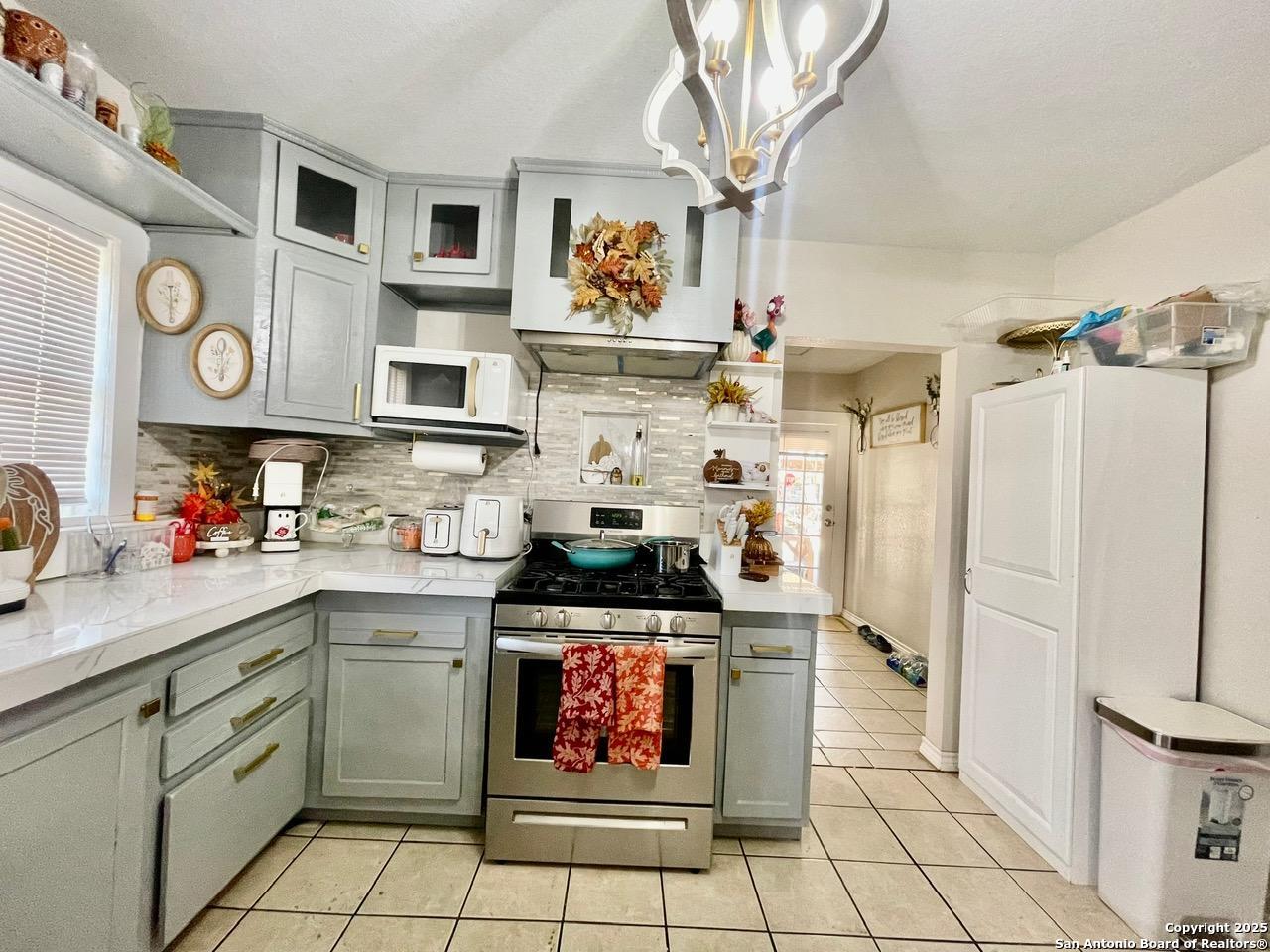 941 Ripford Street San Antonio, TX 78225 - Photo 15 of 32