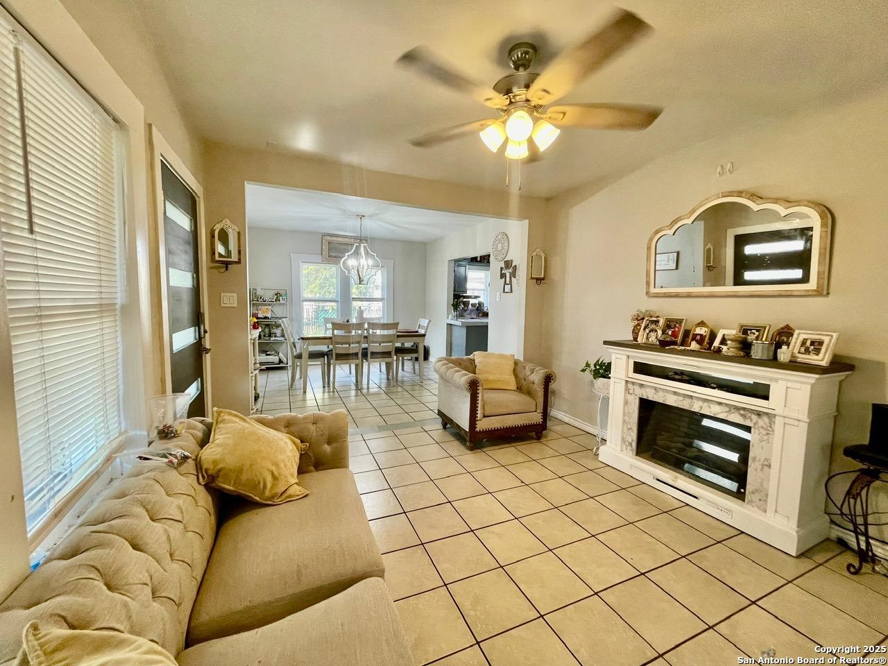 941 Ripford Street San Antonio, TX 78225 - Photo 9 of 32