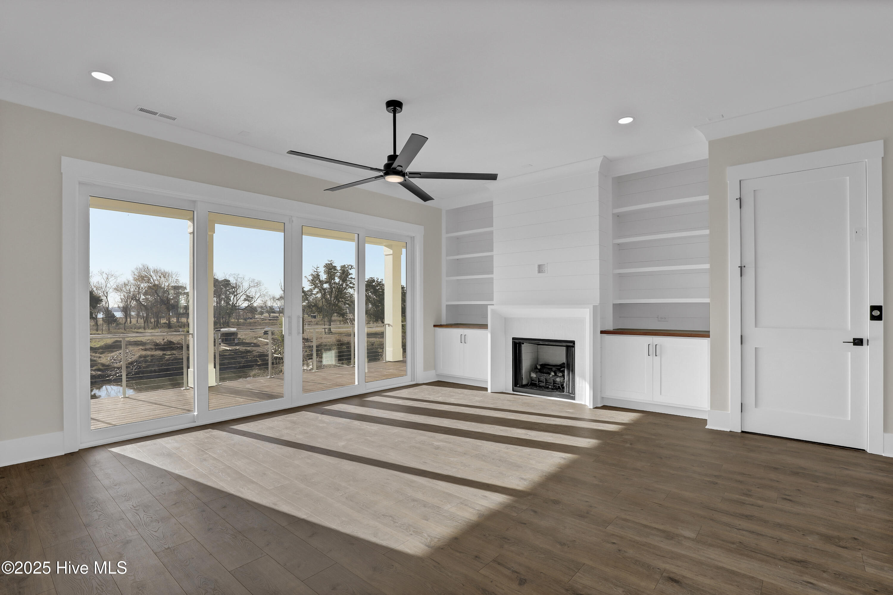 401 Salt Mdw Court Holly Ridge, NC 28445 - Photo 9 of 47 6G8A1810