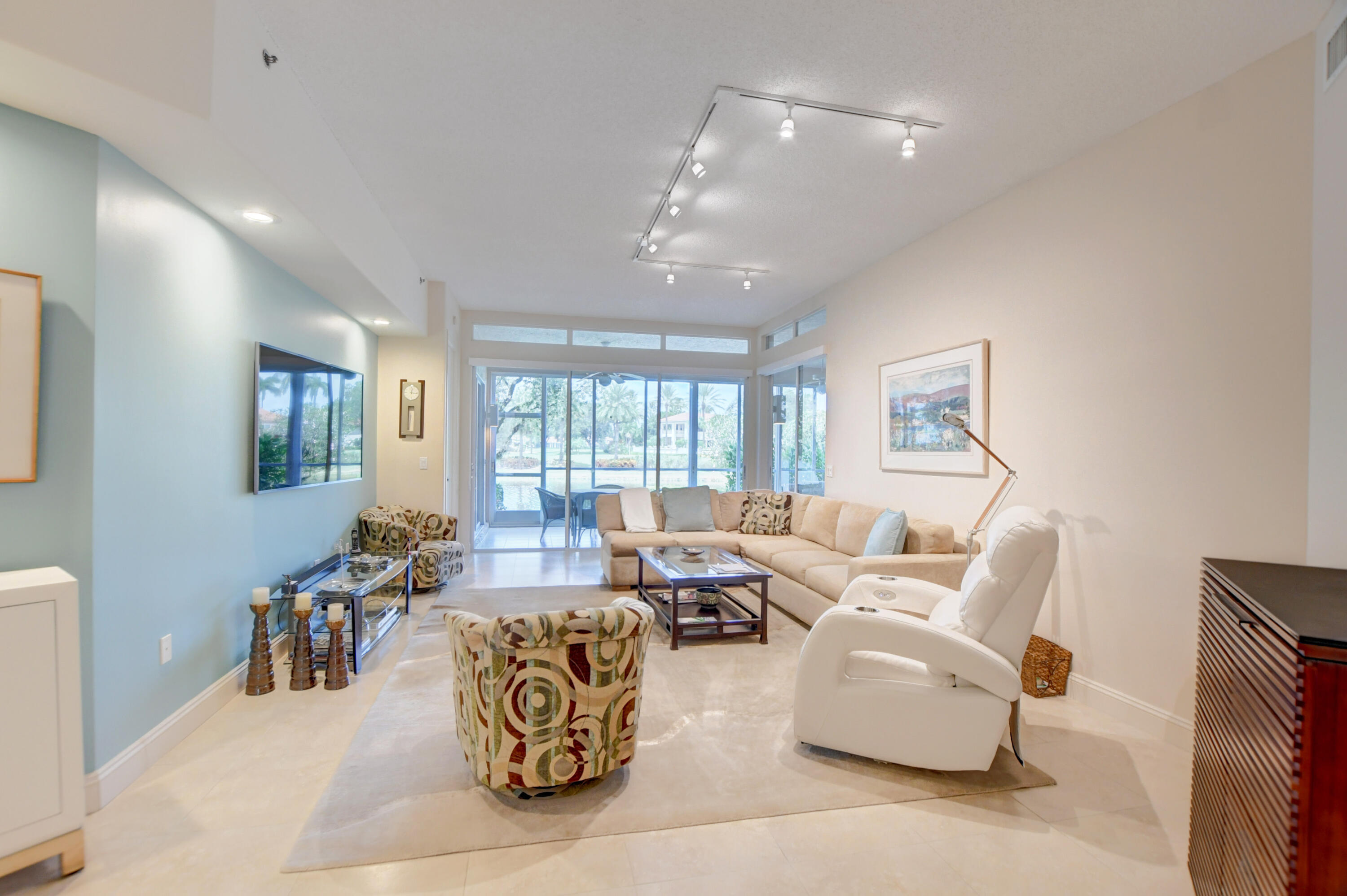 2471 Northwest 59th Street, Unit 804 Boca Raton, FL 33496 - Photo 17 of 68 entry/living area