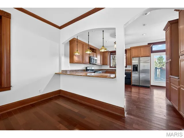 $599,900 | 4257 Maryland Avenue, St. Louis, MO 63108