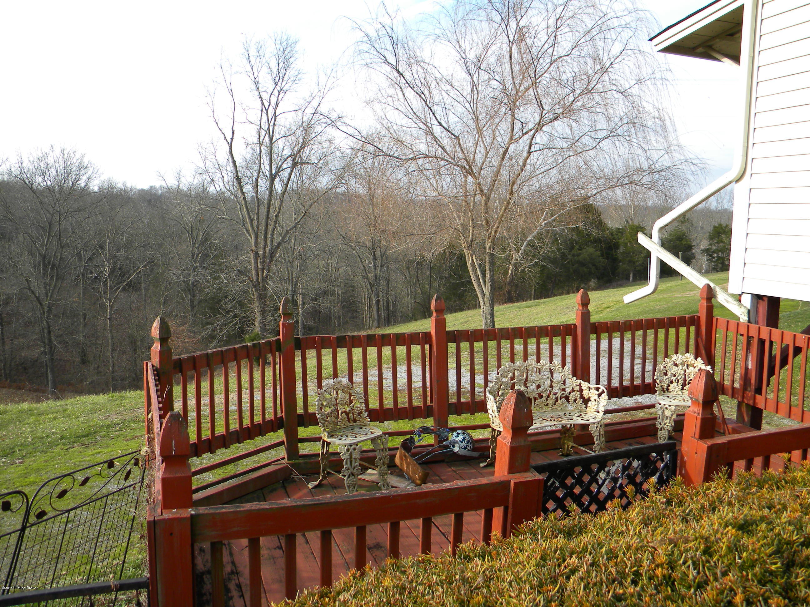 9484 Mt Eden Road Waddy, KY 40076 - Photo 14 of 63 DSCN4344