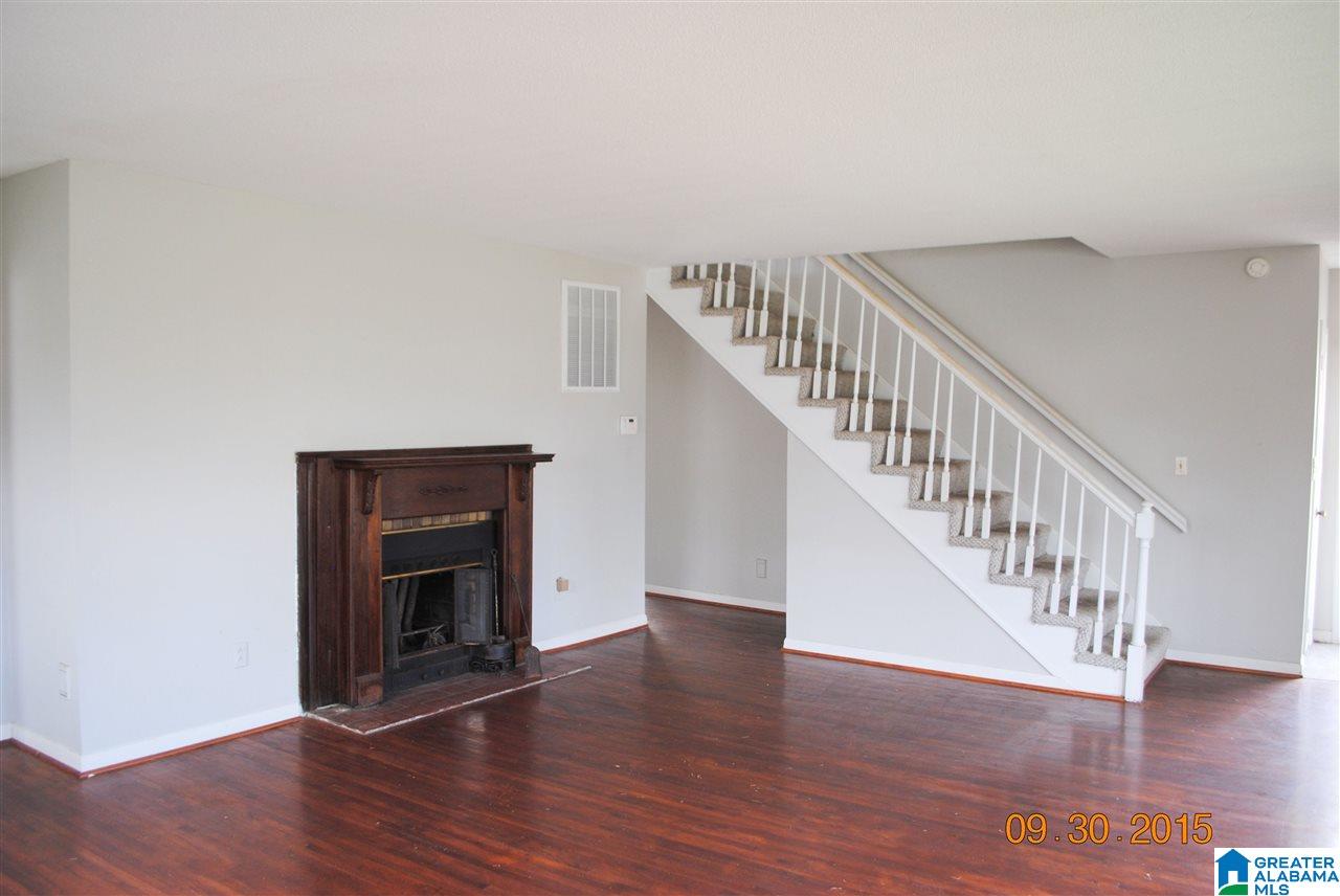 620 Center Place Southwest Birmingham, AL 35211 - Photo 7 of 16
