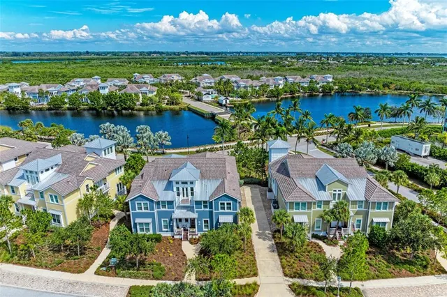 $5,000 | 367 Compass Point Drive, Unit 201, Bradenton, FL 34209