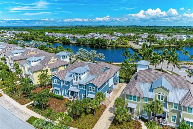 $5,000 | 367 Compass Point Drive, Unit 201, Bradenton, FL 34209