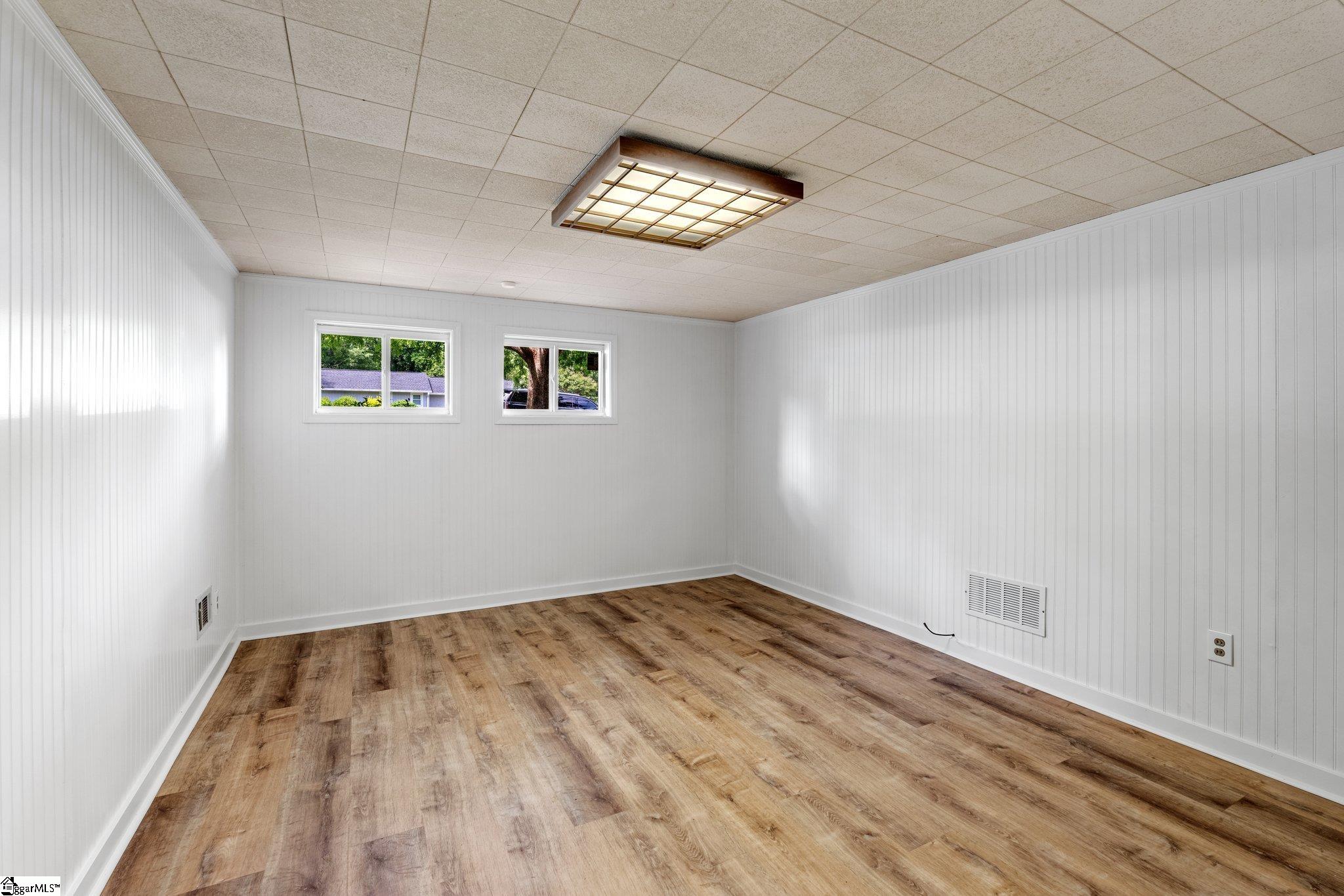 28 Lullwater Road Greenville, SC 29607 - Photo 27 of 34 Gallery Image 27