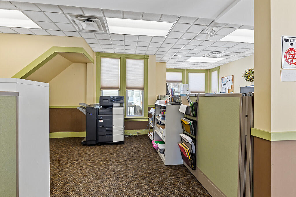 16 East Chestnut Street Augusta, ME 04330 - Photo 28 of 65 43_BP5A0243_DxO_mls