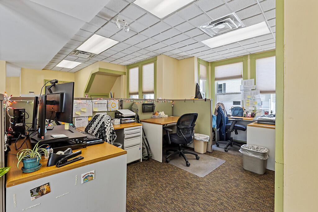 16 East Chestnut Street Augusta, ME 04330 - Photo 34 of 65 46_BP5A0252_DxO_mls