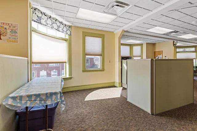 $299,000 | 16 East Chestnut Street, Augusta, ME 04330