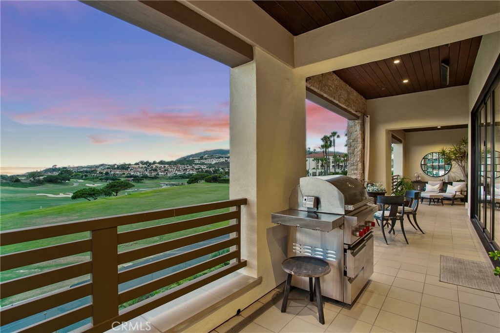 6 Monarch Beach Resort North Dana Point, CA 92629 - Photo 35 of 47 a living room with furniture