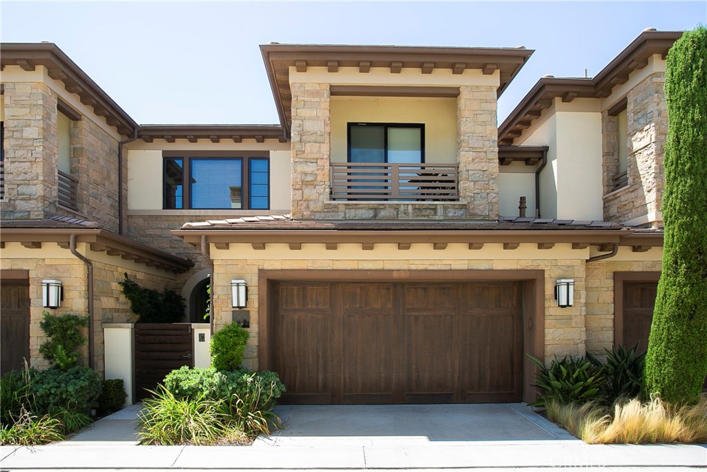 6 Monarch Beach Resort North Dana Point, CA 92629 - Photo 47 of 47 a view of a building with a window and potted plants